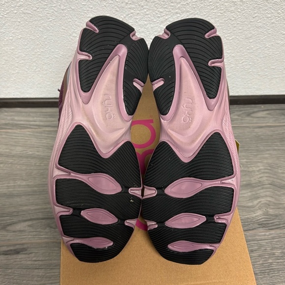 Ryka Made For Women Devotion X Max RS (WIDE) - Picture 5 of 10